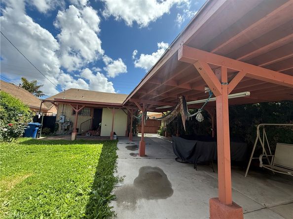 3115 W 60th Street, Los Angeles CA 90043