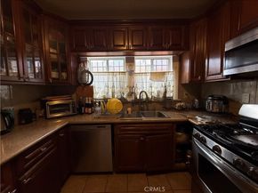 3115 W 60th Street, Los Angeles CA 90043