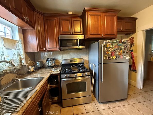 3115 W 60th Street, Los Angeles CA 90043