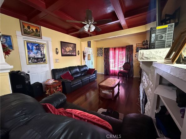3115 W 60th Street, Los Angeles CA 90043