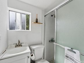 204 S Thorson, Compton CA 90221