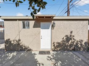 204 S Thorson, Compton CA 90221