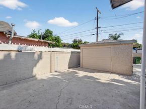 204 S Thorson, Compton CA 90221