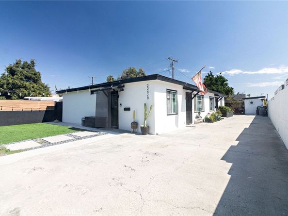 22428 Devlin, Hawaiian Gardens CA 90716