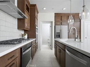 101 Moonflower Road, Rancho Mission Viejo CA 92694