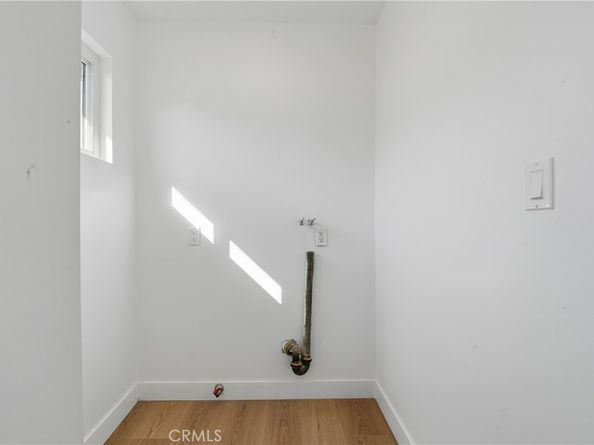 5116 E Wardlow Road, Long Beach CA 90808