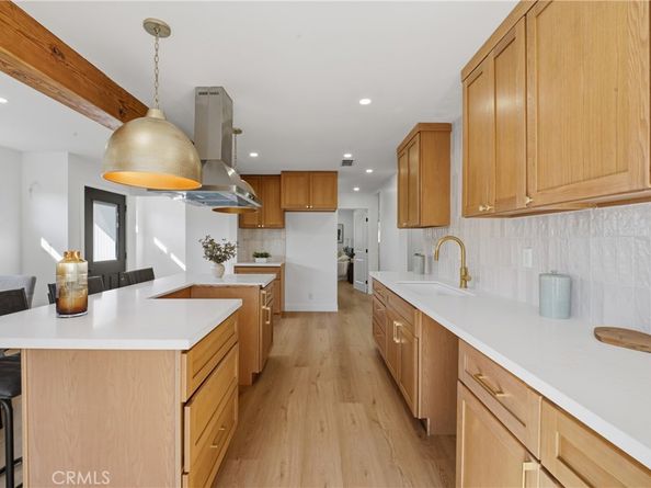 5116 E Wardlow Road, Long Beach CA 90808