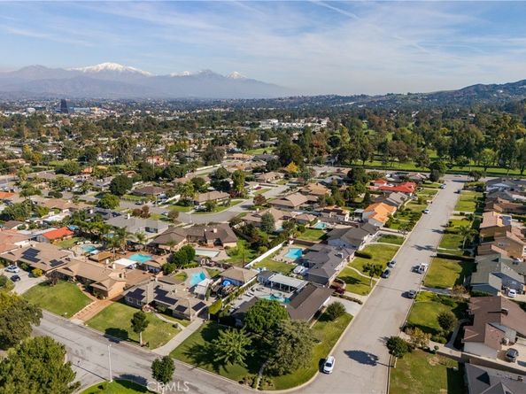 918 S Coral Tree, West Covina CA 91791