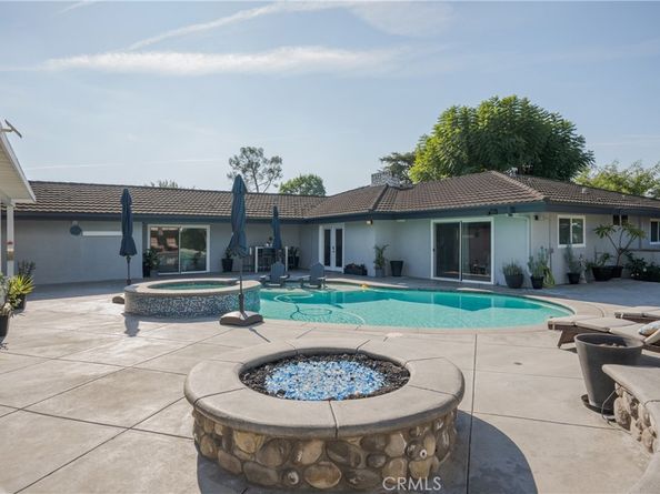 918 S Coral Tree, West Covina CA 91791