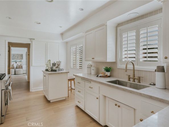 918 S Coral Tree, West Covina CA 91791