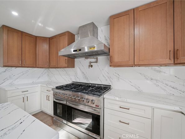 1098 Syracuse, Claremont CA 91711