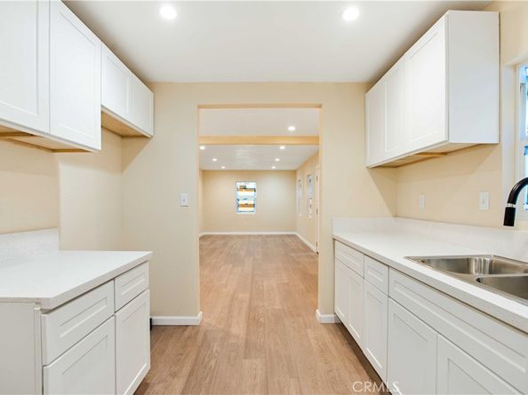 2117 N Keene, Los Angeles CA 90059