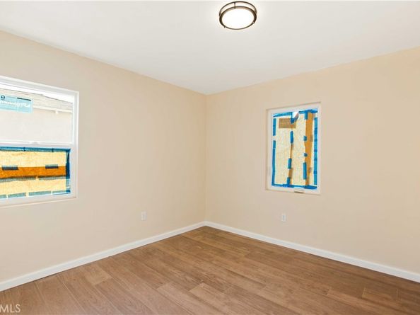 2117 N Keene, Los Angeles CA 90059