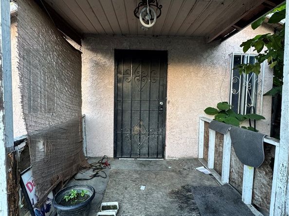 13300 S Largo Avenue, Compton CA 90222