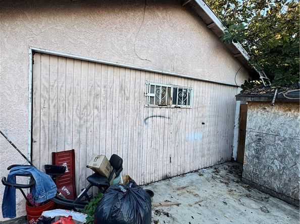 13300 S Largo Avenue, Compton CA 90222