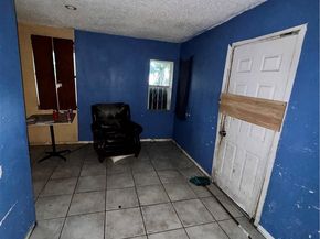 13300 S Largo Avenue, Compton CA 90222