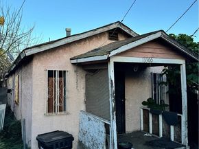 13300 S Largo Avenue, Compton CA 90222