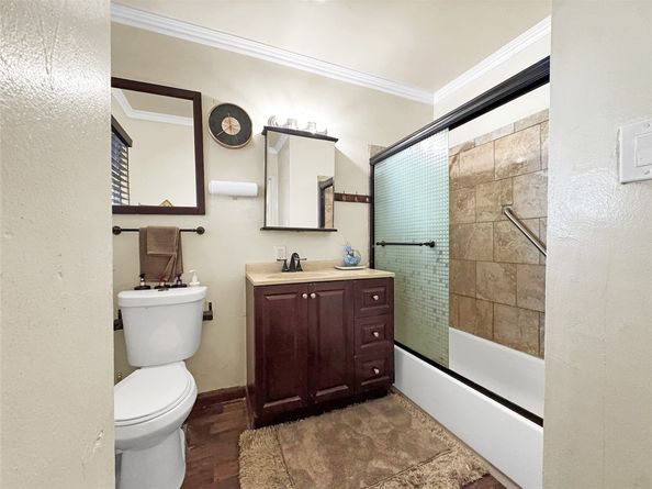 1301 E 106th, Los Angeles CA 90002