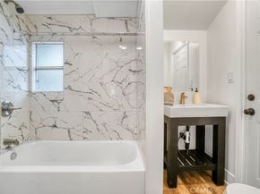 710 W 49th Place, Los Angeles CA 90037