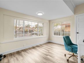 710 W 49th Place, Los Angeles CA 90037