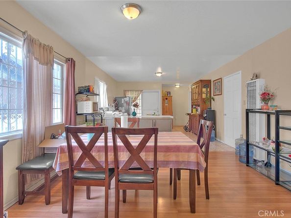 552 W 108th Street, Los Angeles CA 90044