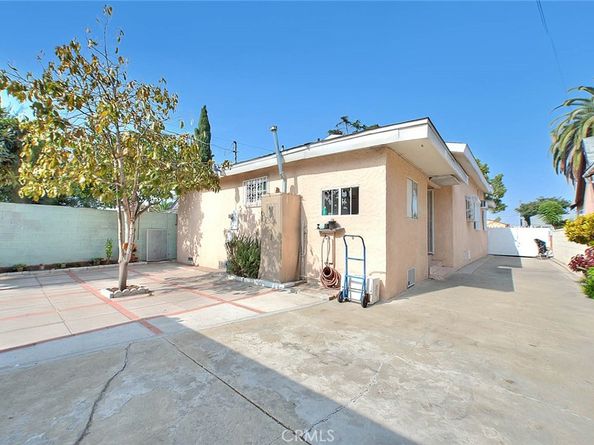 552 W 108th Street, Los Angeles CA 90044