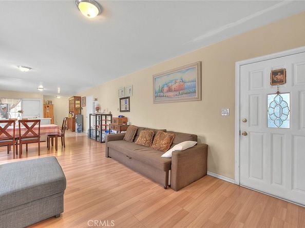 552 W 108th Street, Los Angeles CA 90044