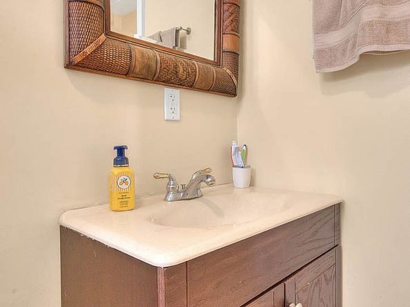 552 W 108th Street, Los Angeles CA 90044