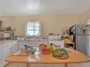 552 W 108th Street, Los Angeles CA 90044