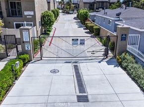 1126 W 228th 16, Torrance CA 90502