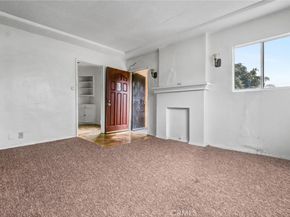 2112 S Burnside Avenue, Los Angeles CA 90016