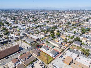 523 W 78th Street, Los Angeles CA 90044