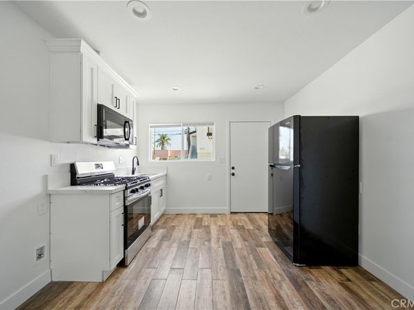 523 W 78th Street, Los Angeles CA 90044