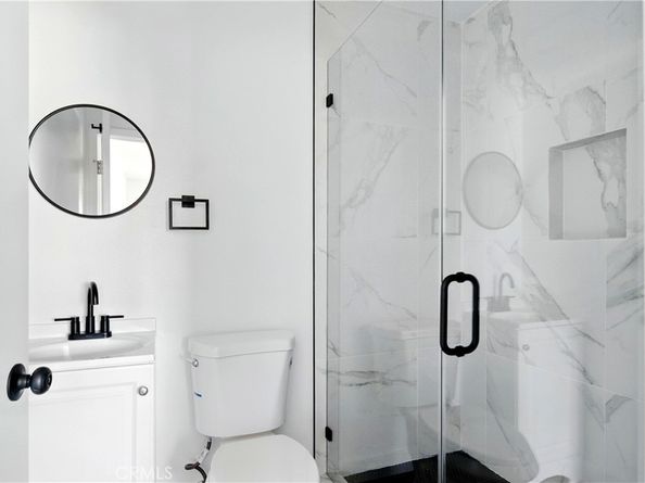 523 W 78th Street, Los Angeles CA 90044