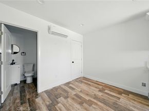 523 W 78th Street, Los Angeles CA 90044