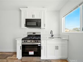 523 W 78th Street, Los Angeles CA 90044