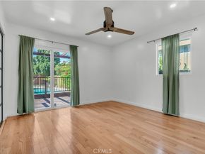 2807 S Bedford, Los Angeles CA 90034