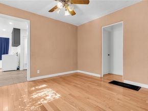 2807 S Bedford, Los Angeles CA 90034