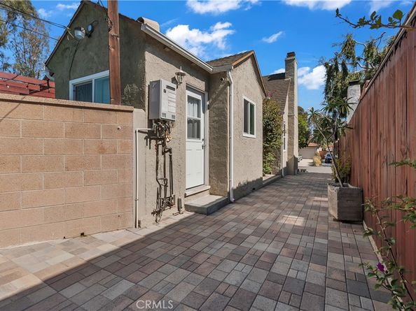 2807 S Bedford, Los Angeles CA 90034
