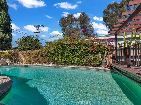 2807 S Bedford, Los Angeles CA 90034