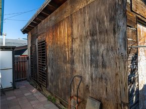 2432 E 112th Place, Los Angeles CA 90059