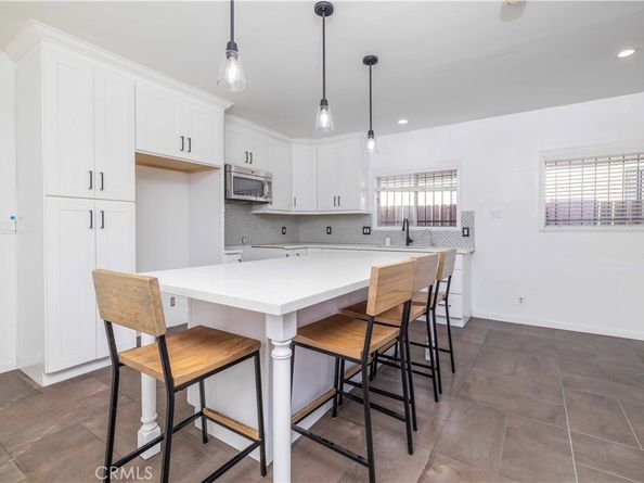 2432 E 112th Place, Los Angeles CA 90059