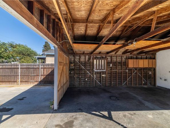 2432 E 112th Place, Los Angeles CA 90059