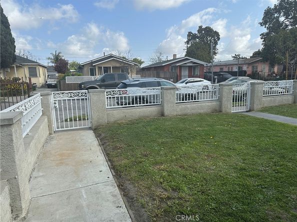 1114 E 107th Street, Los Angeles CA 90002