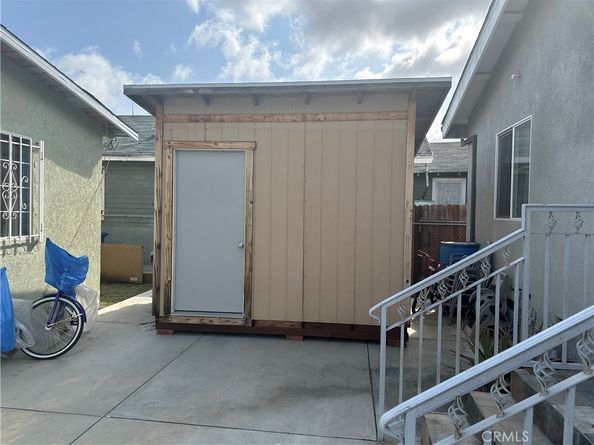 1114 E 107th Street, Los Angeles CA 90002