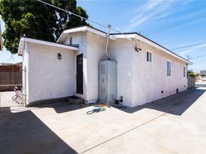 9608 Beach Street, Los Angeles CA 90002