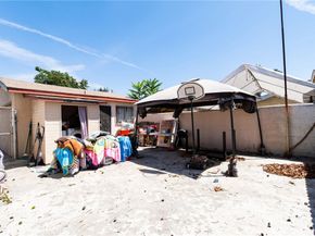 9608 Beach Street, Los Angeles CA 90002