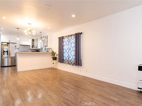 9608 Beach Street, Los Angeles CA 90002