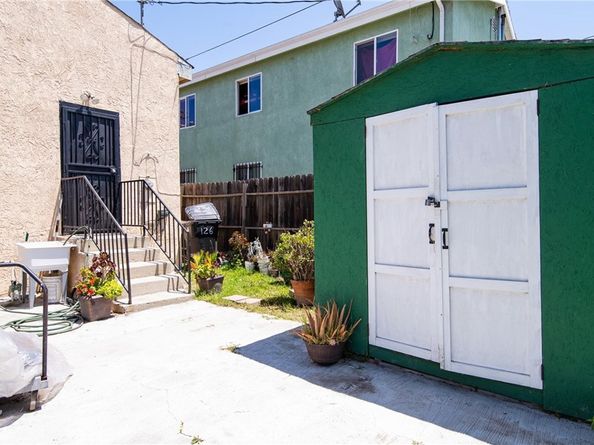 126 E 95th Street, Los Angeles CA 90003