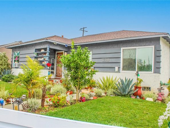 12318 S Spring Street, Los Angeles CA 90061